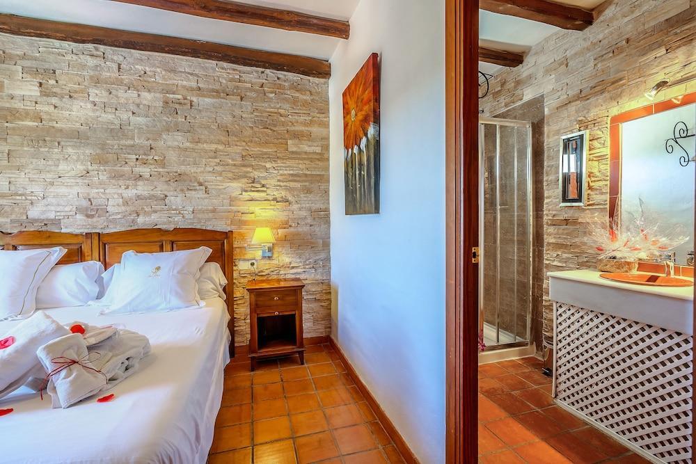 Can Pere Lifestyle & Spa Cala Llonga  Bagian luar foto