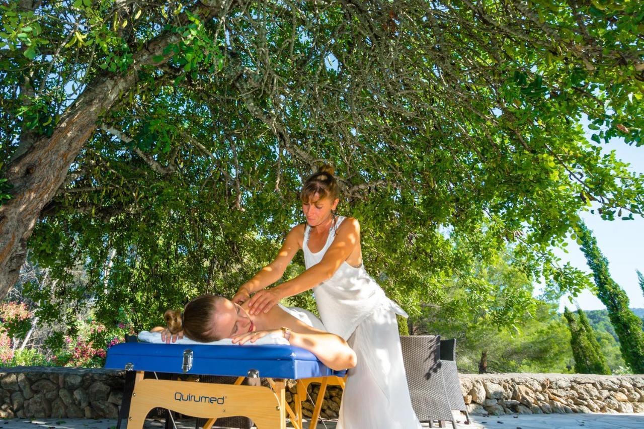 Can Pere Lifestyle & Spa Cala Llonga  Bagian luar foto