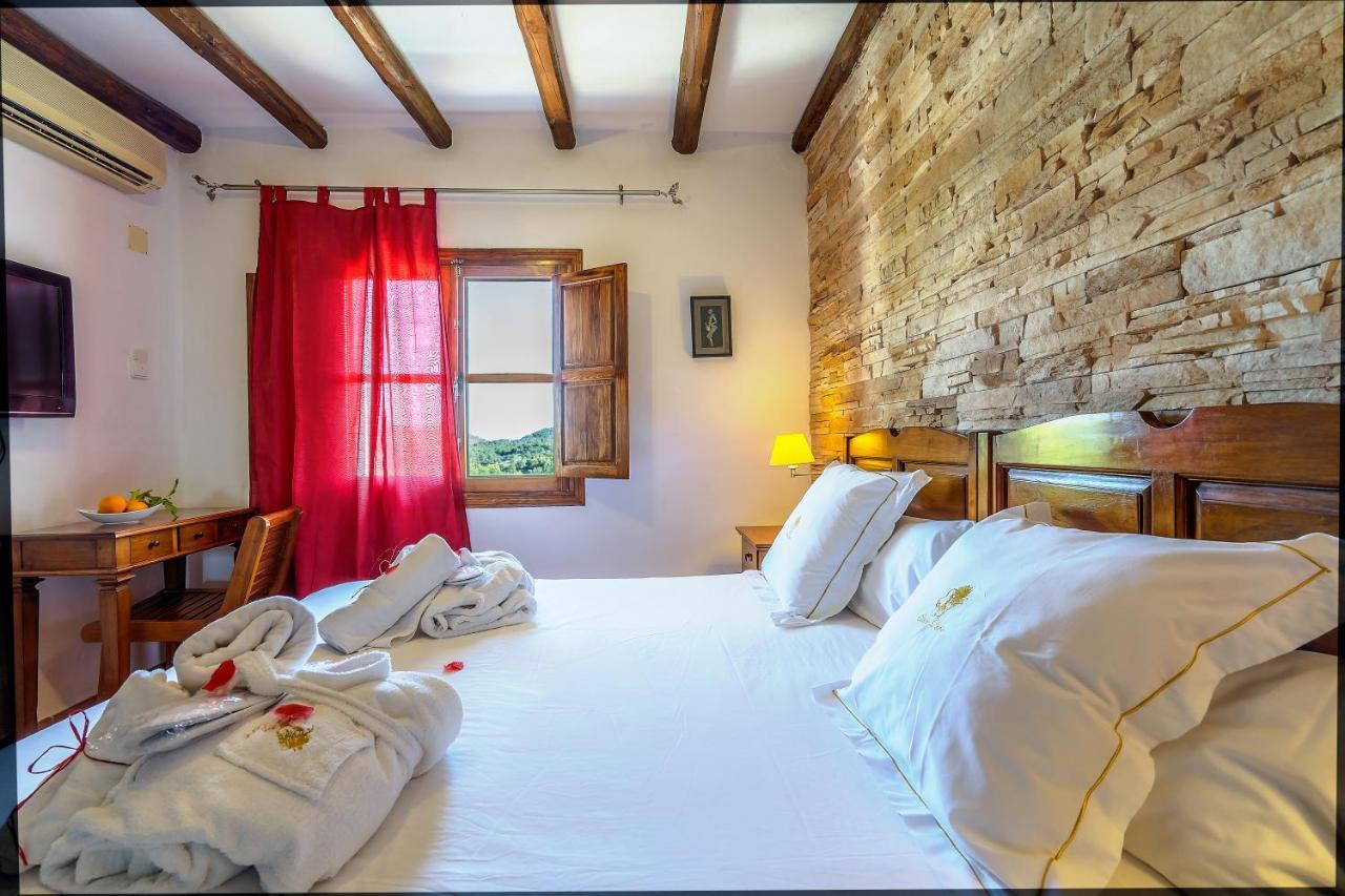Can Pere Lifestyle & Spa Cala Llonga  Bagian luar foto